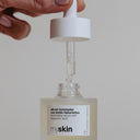 sérum iluminador con ácido hialurónico